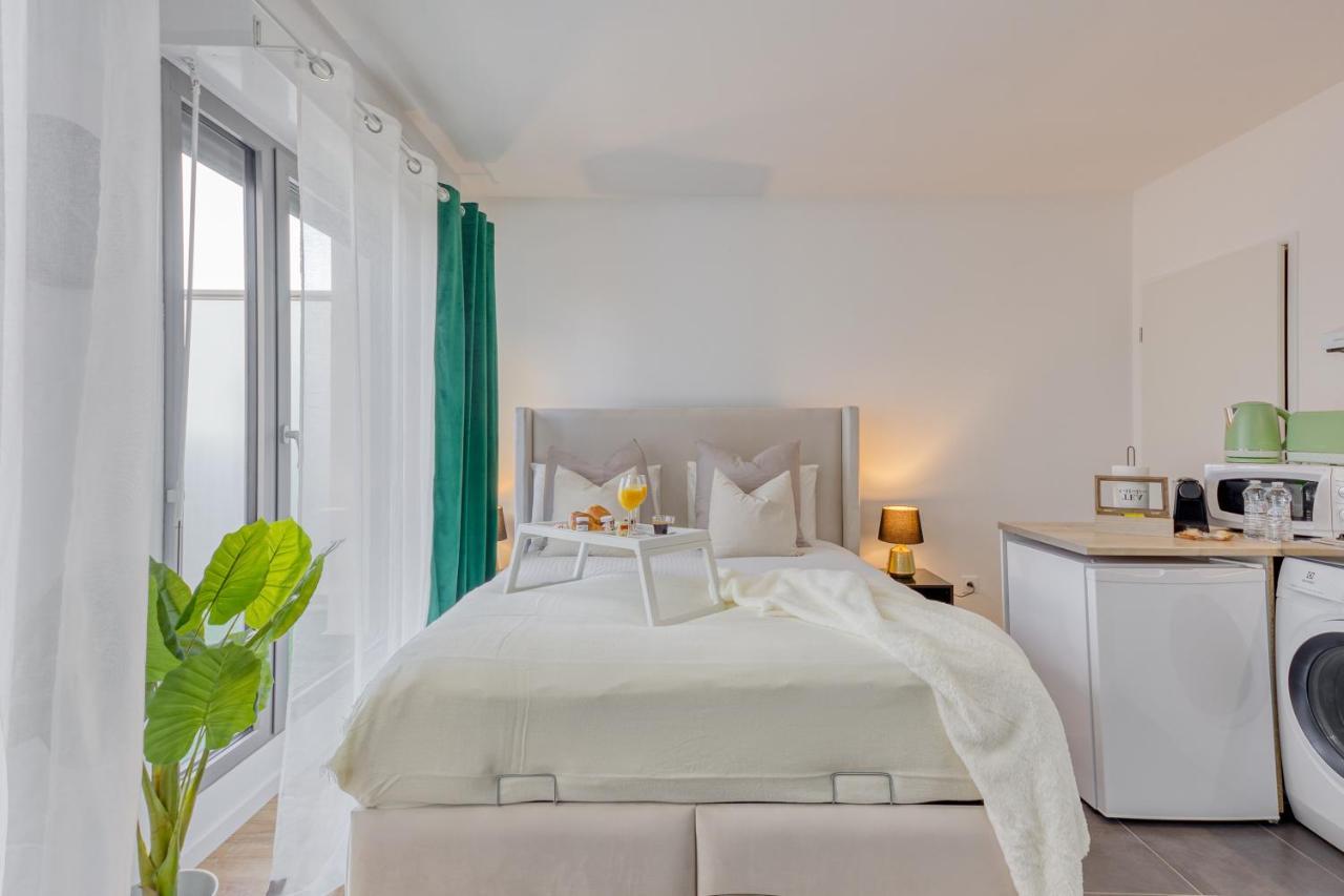 Appartamento Cinema Moon Luxury - Gare 3Min - Proche Paris Massy  Esterno foto
